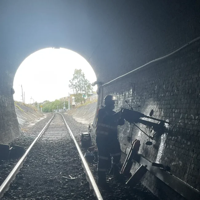 Railway Structural Condition Assessment and NDT Testing of Concrete and Masonry 4